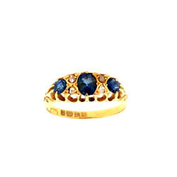 Pre Owned 18ct Sapphire and Diamond Ring ZU127